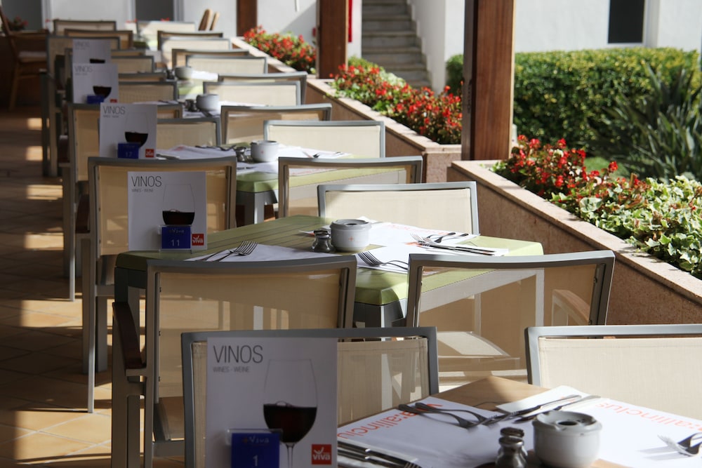BQ Alcudia Sun Village - All Inclusive — Restaurant & bars in Playa de Muro, Balearic Islands