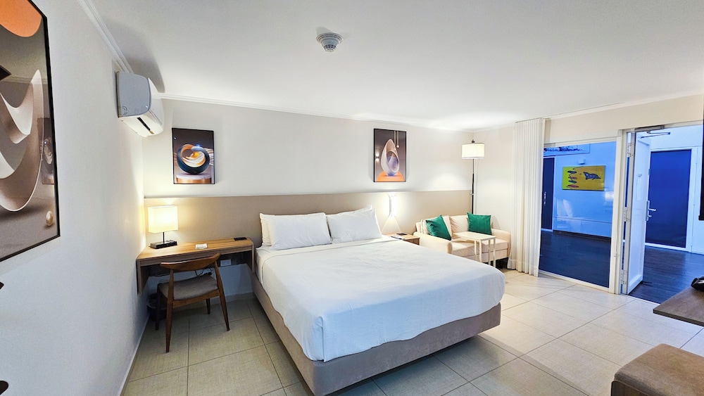Aruba Boutique & Art Hotel, Adults Only — Hotel rooms in Noord, Aruba