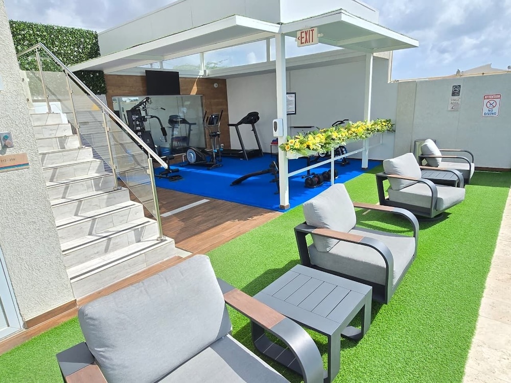 Aruba Boutique & Art Hotel, Adults Only — Sports & recreation in Noord, Aruba