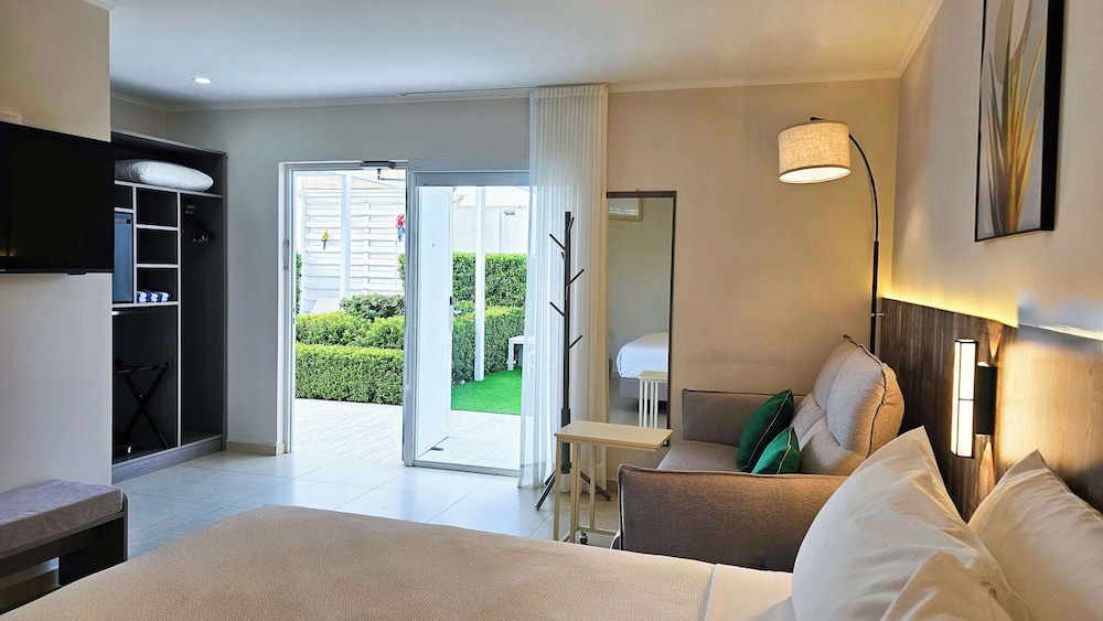 Aruba Boutique & Art Hotel, Adults Only — Hotel rooms in Noord, Aruba