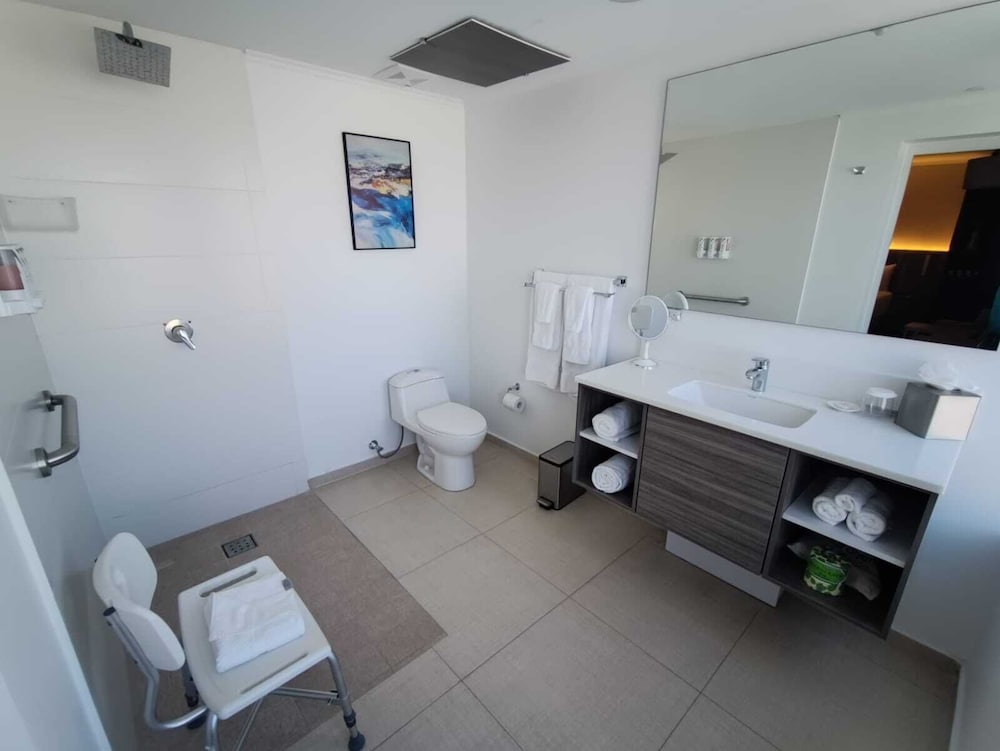 Aruba Boutique & Art Hotel, Adults Only — Hotel rooms in Noord, Aruba