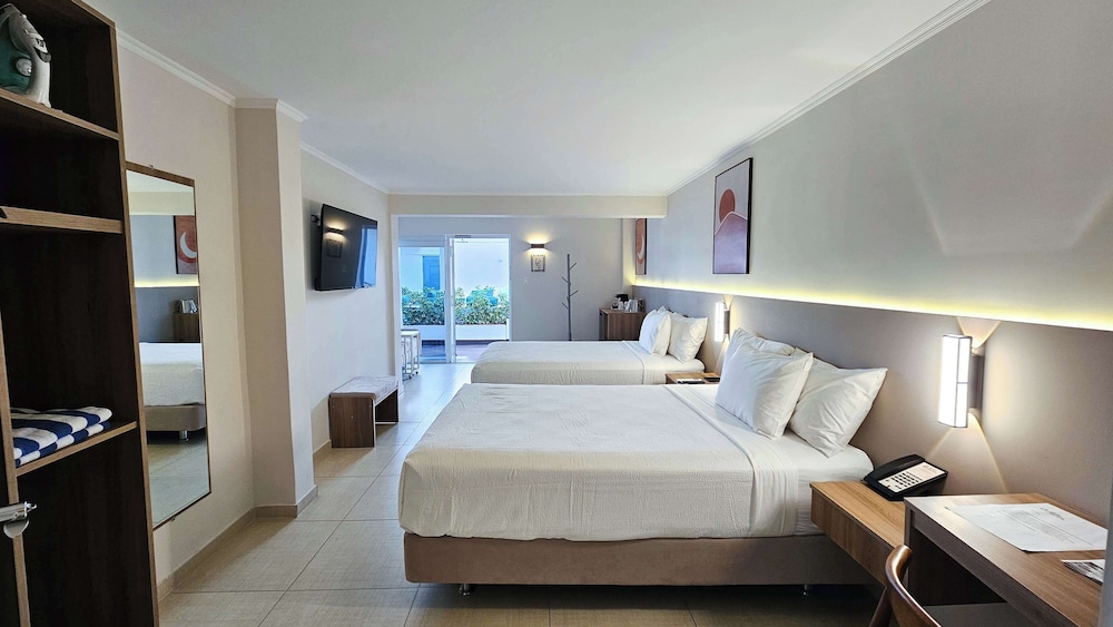 Aruba Boutique & Art Hotel, Adults Only — Hotel rooms in Noord, Aruba