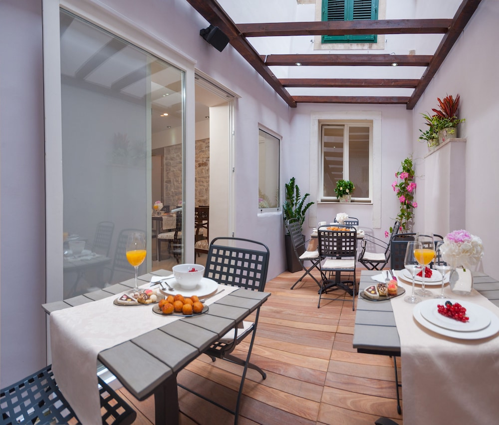 Heritage Hotel Antique Split — Restaurant & bars in Split, Split-Dalmatia