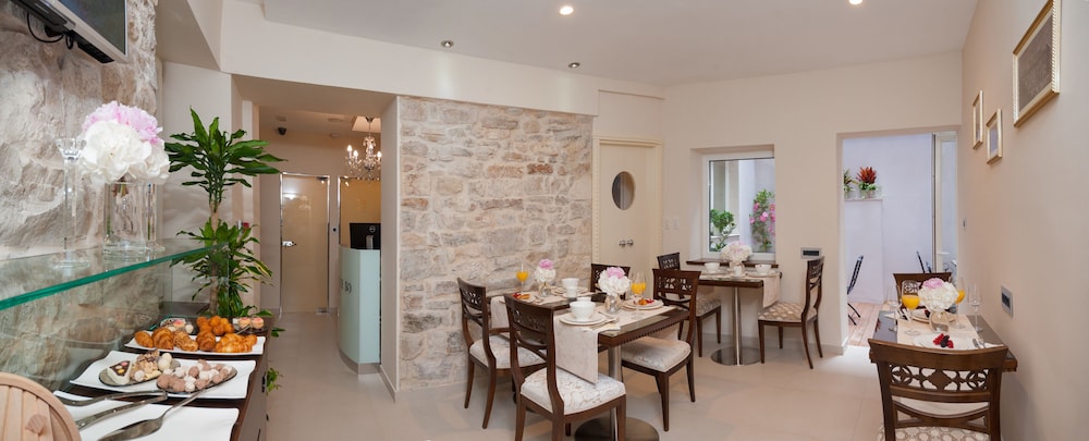 Heritage Hotel Antique Split — Restaurant & bars in Split, Split-Dalmatia