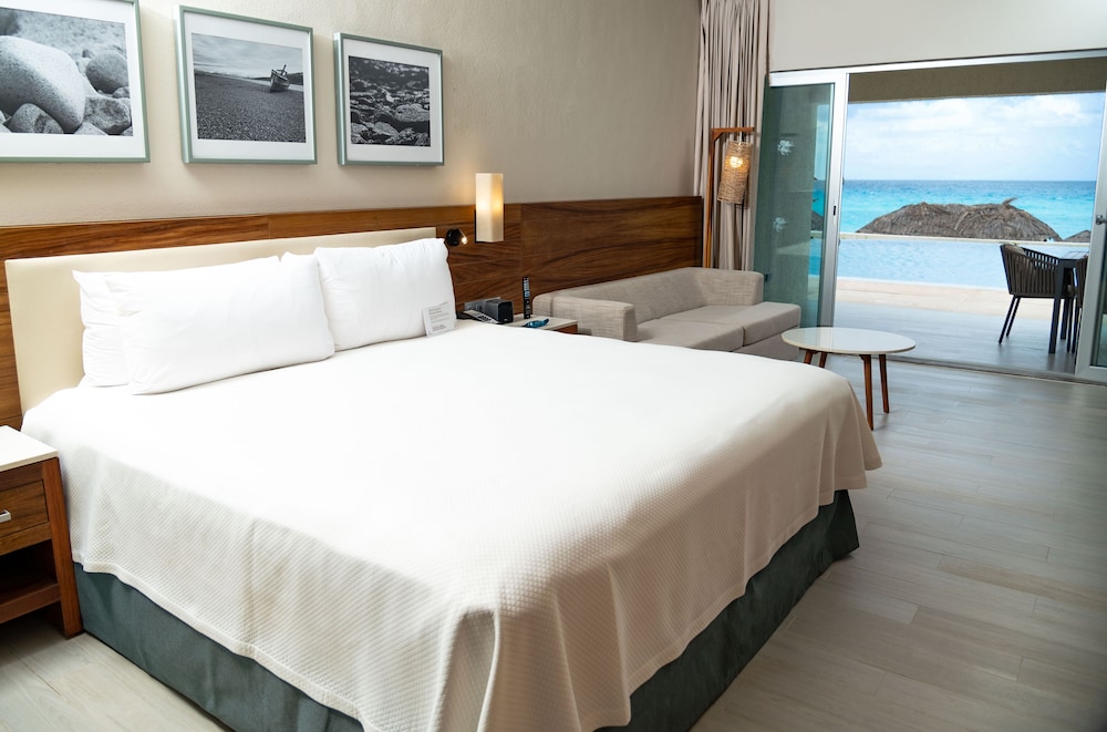 Emporio Cancun Optional All Inclusive — Hotel rooms in Cancun, Quintana Roo