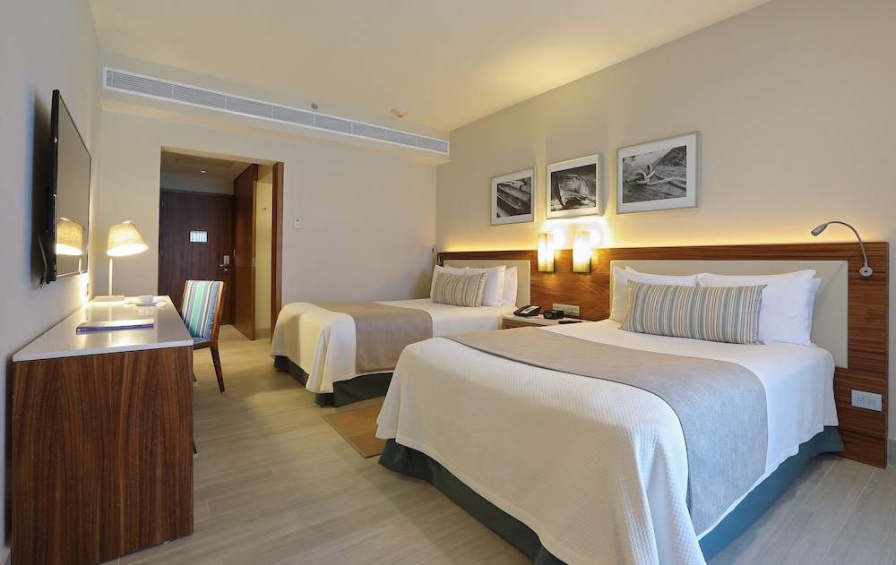 Emporio Cancun Optional All Inclusive — Hotel rooms in Cancun, Quintana Roo