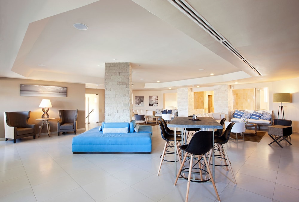 Emporio Cancun Optional All Inclusive — Restaurant & bars in Cancun, Quintana Roo