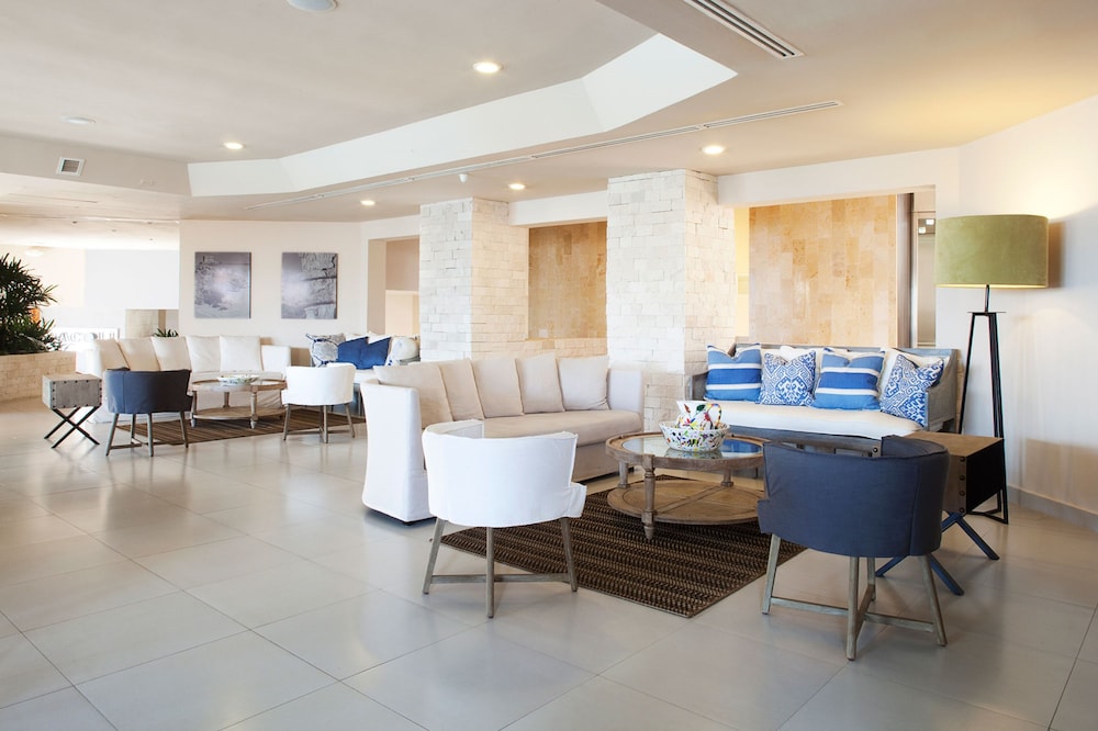 Emporio Cancun Optional All Inclusive — Hotel building in Cancun, Quintana Roo