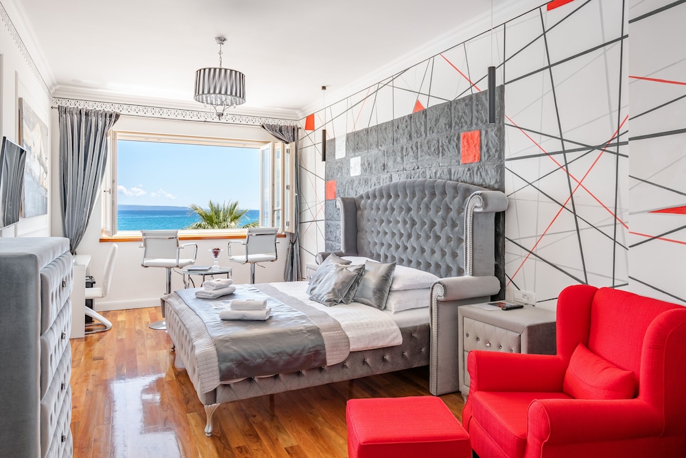Galeria Valeria Seaside Downtown - MAG Quaint & Elegant Boutique Hotel — Hotel rooms in Split, Split-Dalmatia