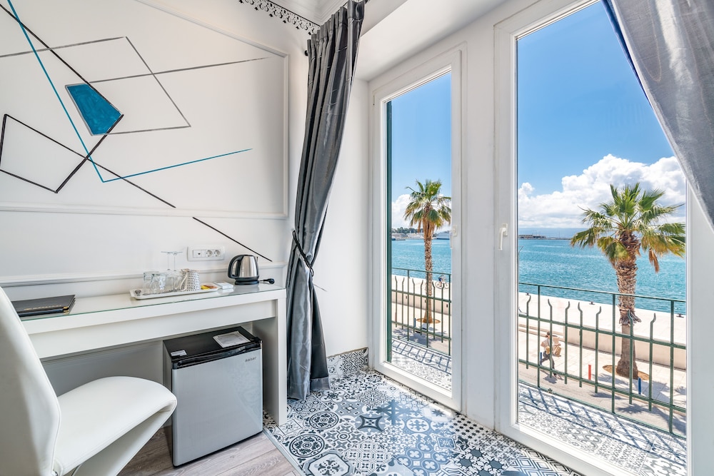 Galeria Valeria Seaside Downtown - MAG Quaint & Elegant Boutique Hotel — Hotel rooms in Split, Split-Dalmatia