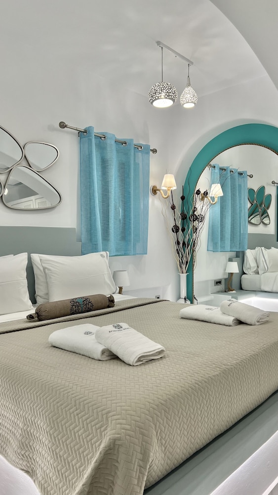 Anastasia Princess Luxury Beach Residence, Adults Only — Hotel rooms in Perissa, South Aegean