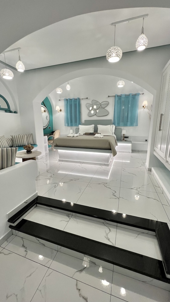 Anastasia Princess Luxury Beach Residence, Adults Only — Hotel rooms in Perissa, South Aegean