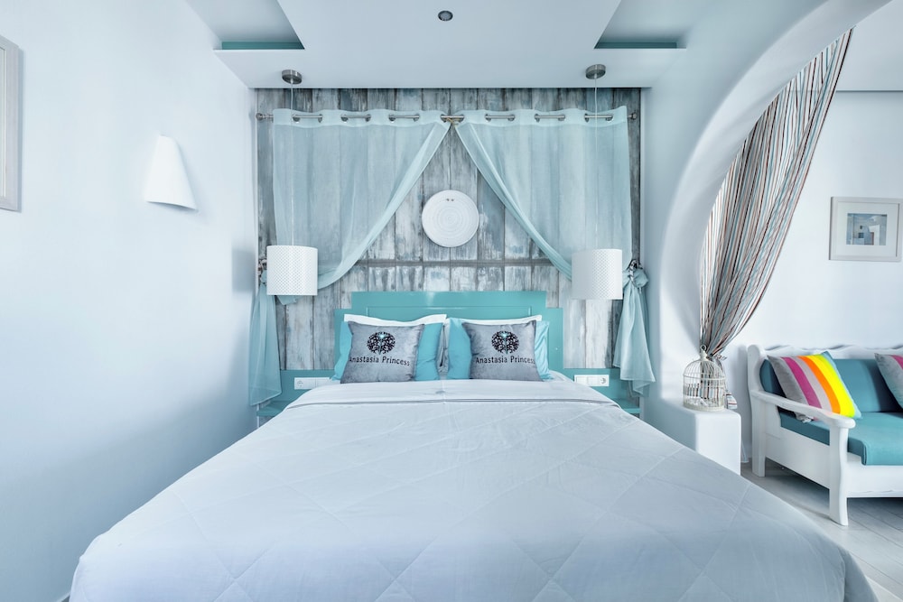 Anastasia Princess Luxury Beach Residence, Adults Only — Hotel rooms in Perissa, South Aegean