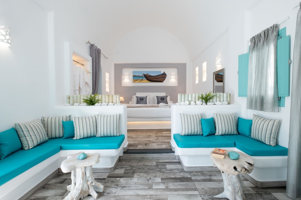 Anastasia Princess Luxury Beach Residence, Adults Only — Hotel rooms in Perissa, South Aegean
