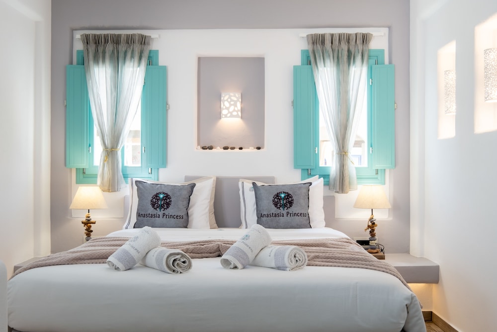 Anastasia Princess Luxury Beach Residence, Adults Only — Hotel rooms in Perissa, South Aegean