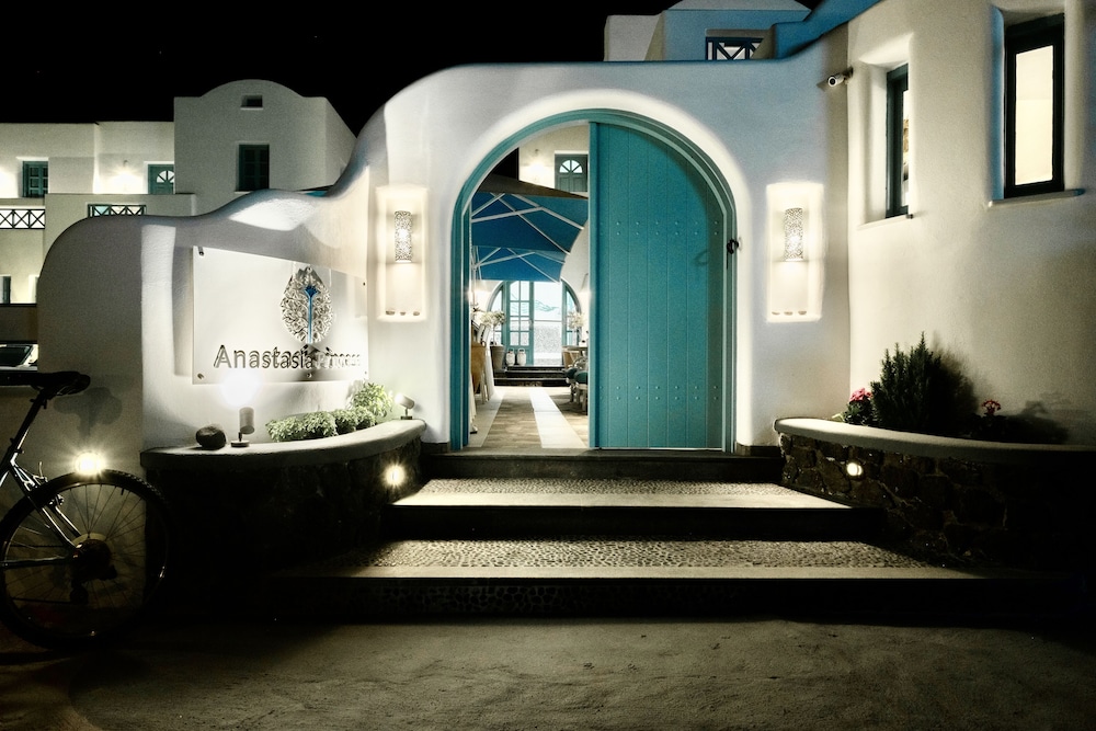 Anastasia Princess Luxury Beach Residence, Adults Only — Beach in Perissa, South Aegean