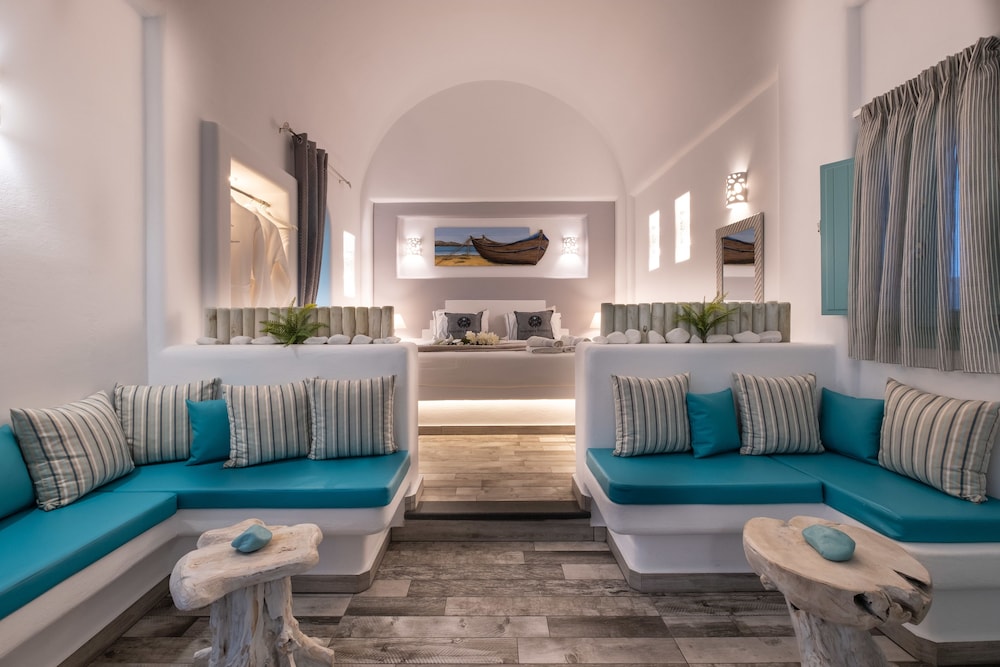 Anastasia Princess Luxury Beach Residence, Adults Only — Hotel rooms in Perissa, South Aegean