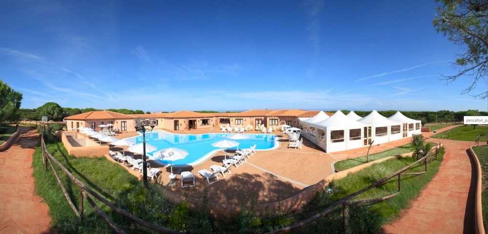 Residence Baia dei Mirti — Swimming pool in Aglientu, Sardinia