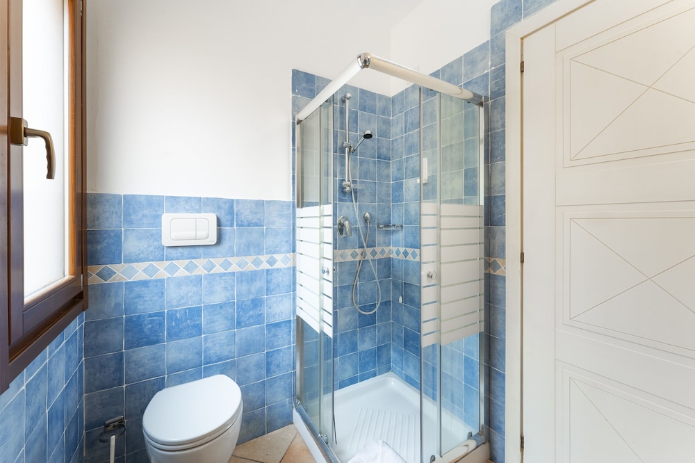 Residence Baia dei Mirti — Hotel rooms in Aglientu, Sardinia