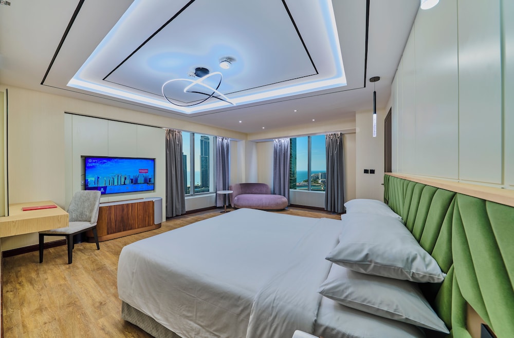 Ramada Hotel and Suites by Wyndham Dubai JBR — Hotel rooms in Dubai