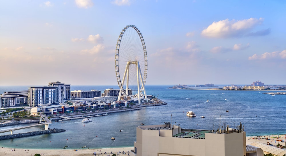 Ramada Hotel and Suites by Wyndham Dubai JBR — Attractions in the area in Dubai