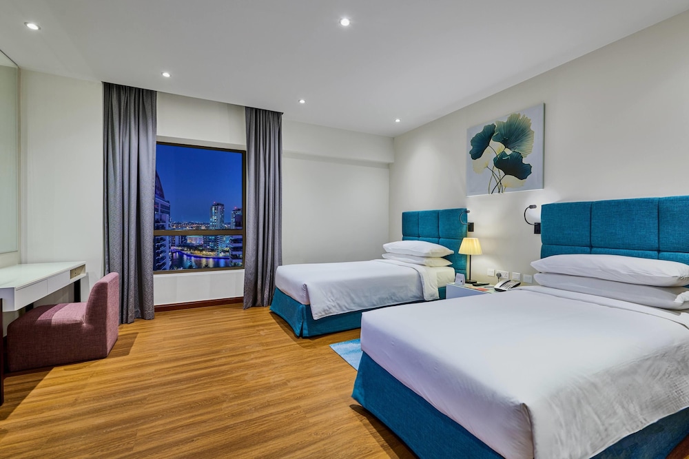 Ramada Hotel and Suites by Wyndham Dubai JBR — Hotel rooms in Dubai