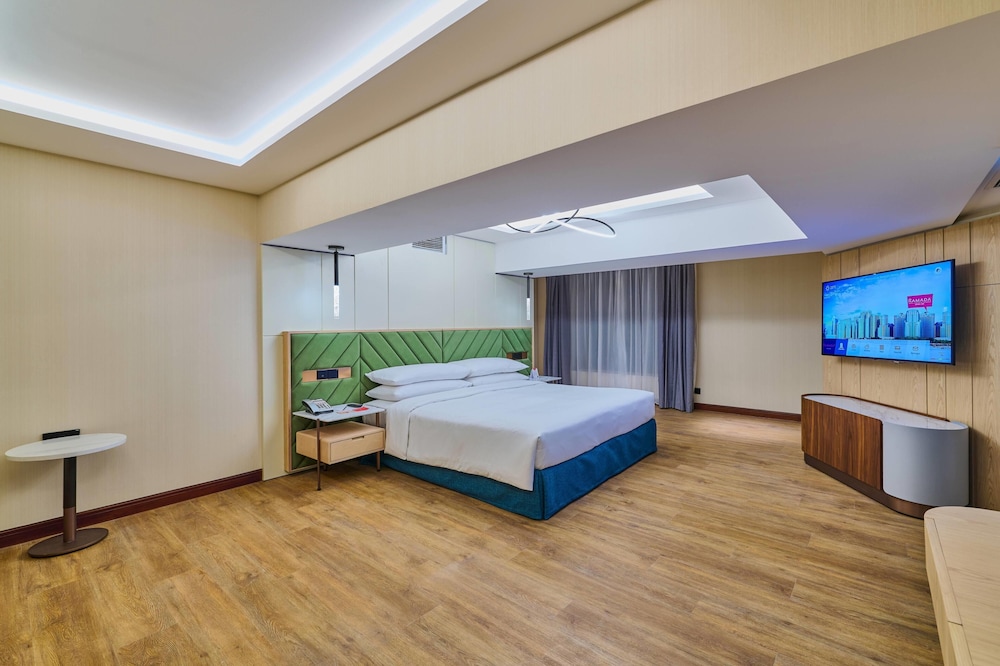 Ramada Hotel and Suites by Wyndham Dubai JBR — Hotel rooms in Dubai
