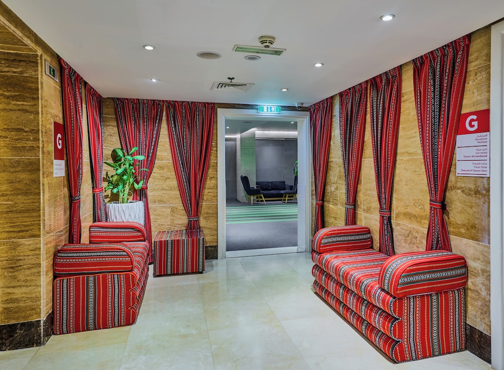 Ramada Hotel and Suites by Wyndham Dubai JBR — Hotel building in Dubai