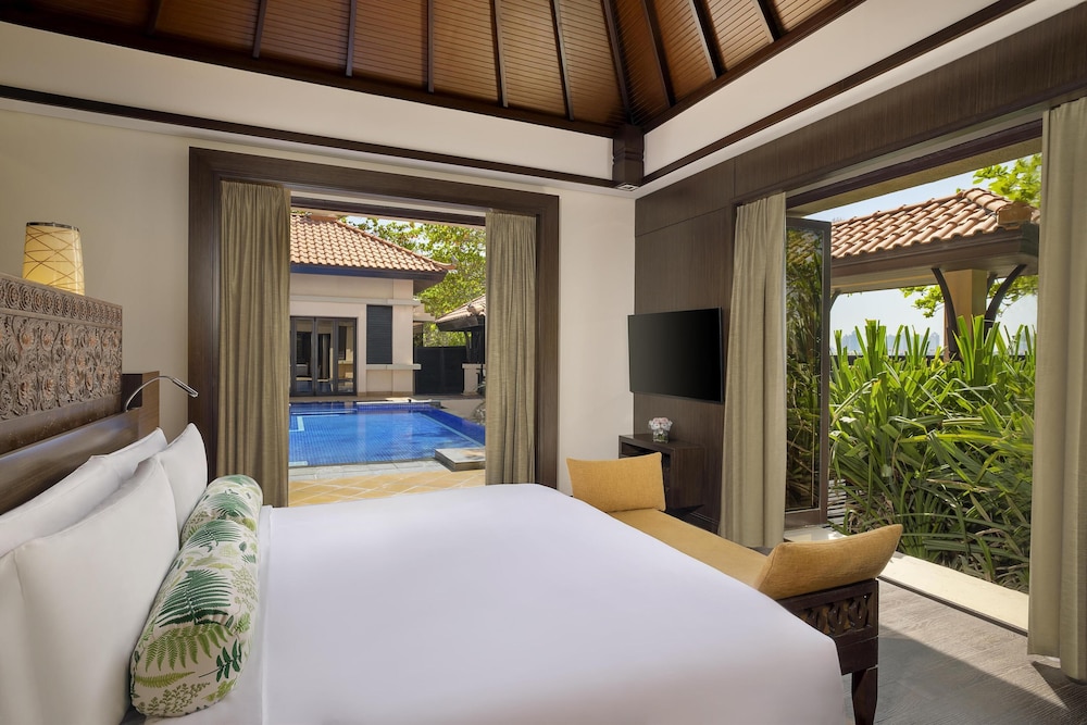 Anantara The Palm Dubai Resort — Hotel rooms in Dubai