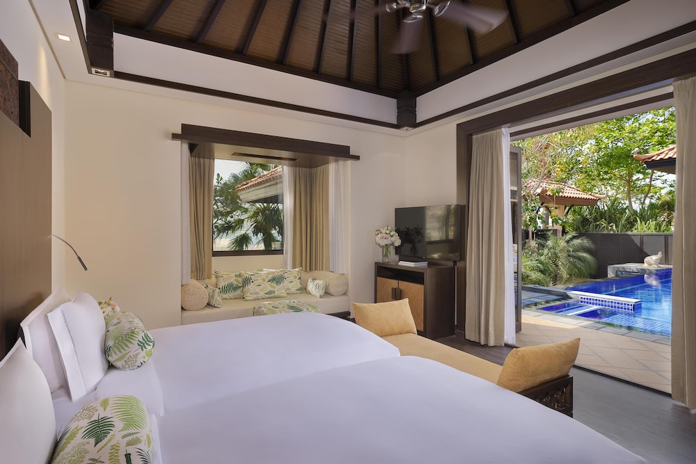 Anantara The Palm Dubai Resort — Hotel rooms in Dubai