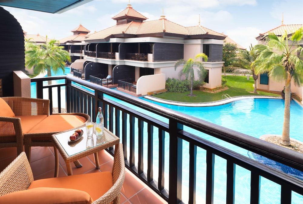 Anantara The Palm Dubai Resort — Hotel building in Dubai