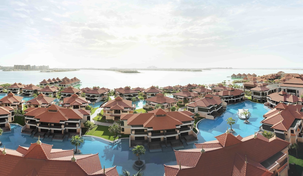 Anantara The Palm Dubai Resort — Hotel building in Dubai