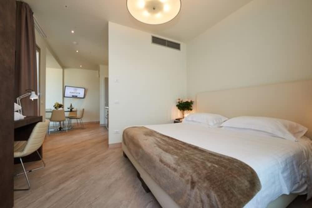 Forte16 View & Spa — Hotel rooms in Florence, Tuscany