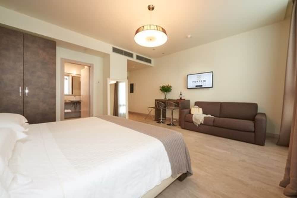 Forte16 View & Spa — Hotel rooms in Florence, Tuscany
