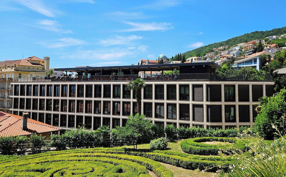 Keight Hotel Opatija, Curio Collection By Hilton - zdjęcie 2