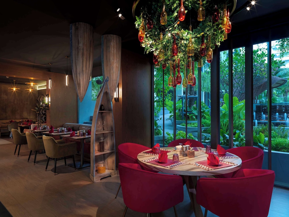 La Green Hotel & Residence — Restaurant & bars in Bang Tao Beach, Phuket Province