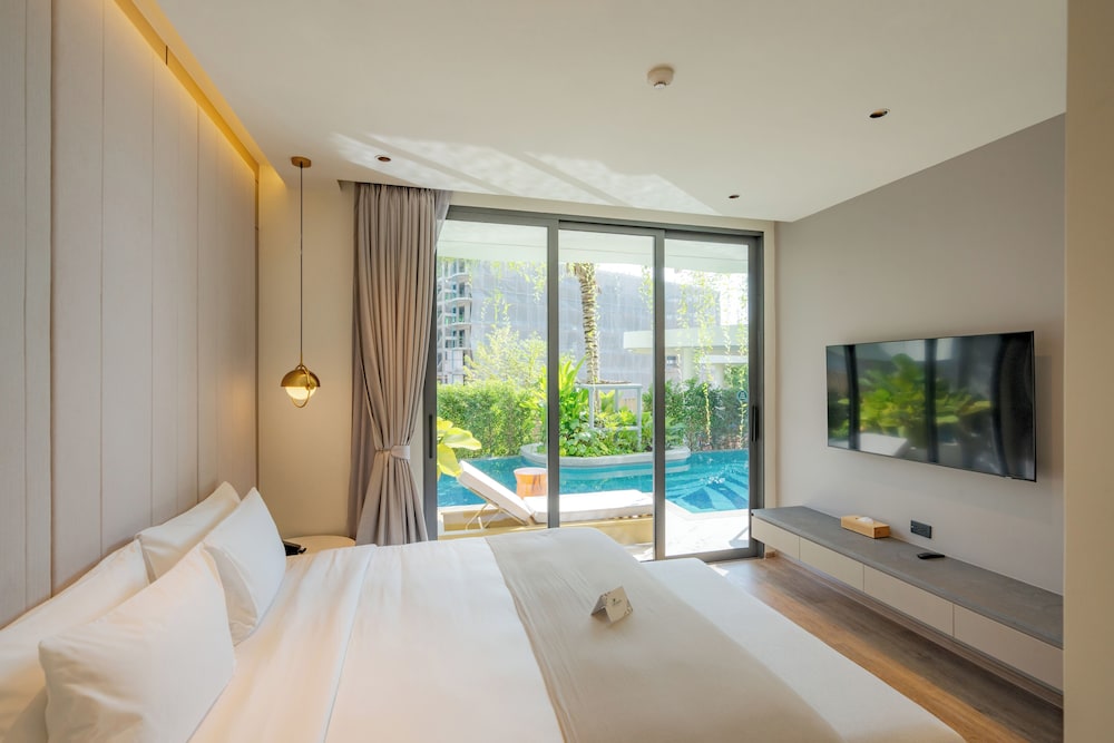 La Green Hotel & Residence — Hotel rooms in Bang Tao Beach, Phuket Province