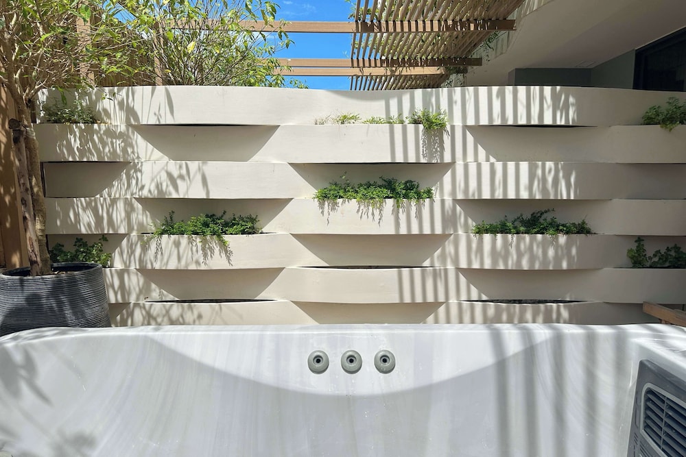 La Green Hotel & Residence — Spa in Bang Tao Beach, Phuket Province