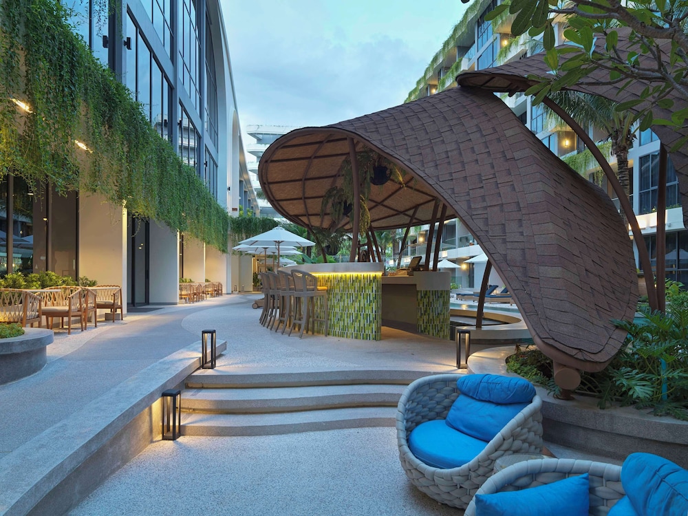La Green Hotel & Residence — Restaurant & bars in Bang Tao Beach, Phuket Province