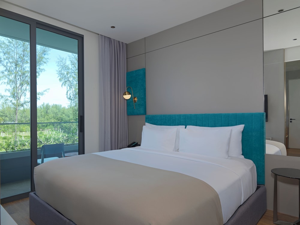 La Green Hotel & Residence — Hotel rooms in Bang Tao Beach, Phuket Province
