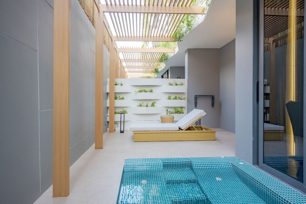 La Green Hotel & Residence — Swimming pool in Bang Tao Beach, Phuket Province