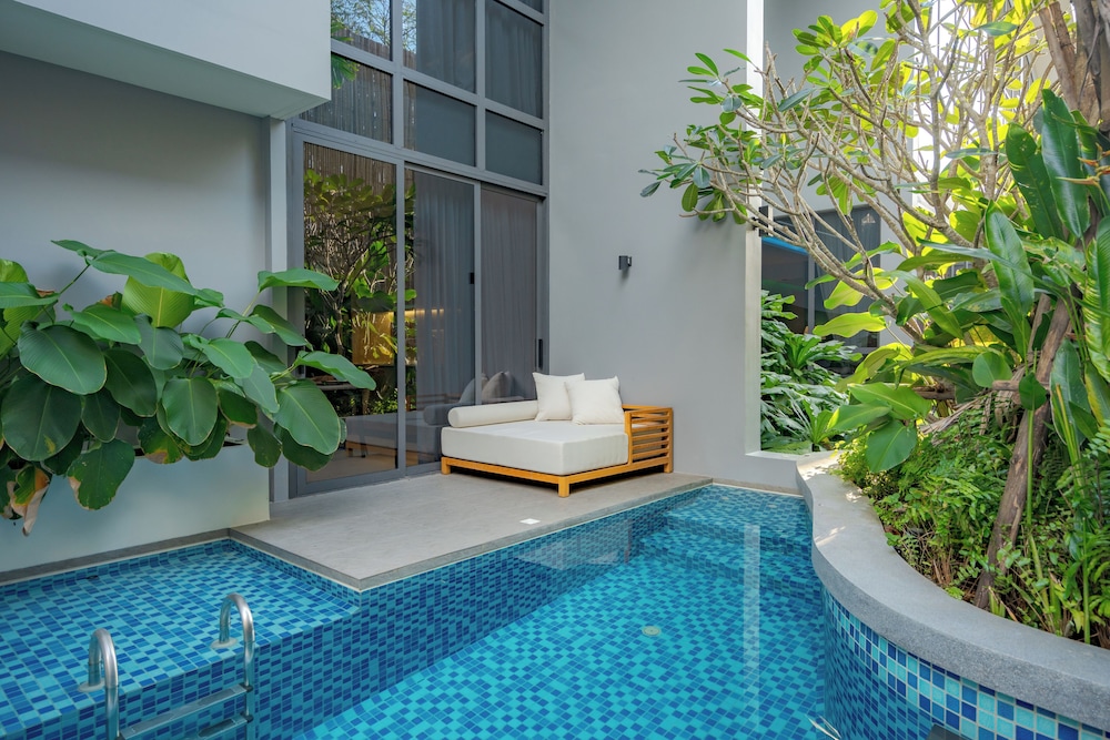 La Green Hotel & Residence — Swimming pool in Bang Tao Beach, Phuket Province