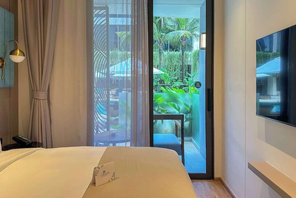 La Green Hotel & Residence — Hotel rooms in Bang Tao Beach, Phuket Province