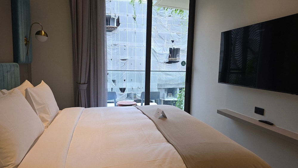 La Green Hotel & Residence — Hotel rooms in Bang Tao Beach, Phuket Province