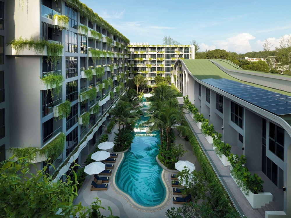 La Green Hotel & Residence — Hotel building in Bang Tao Beach, Phuket Province