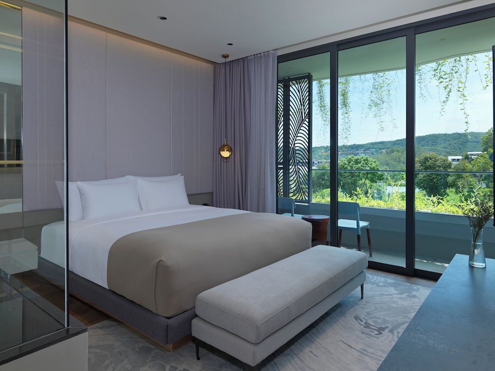 La Green Hotel & Residence — Hotel rooms in Bang Tao Beach, Phuket Province