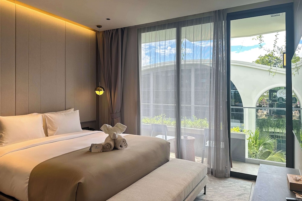 La Green Hotel & Residence — Hotel rooms in Bang Tao Beach, Phuket Province
