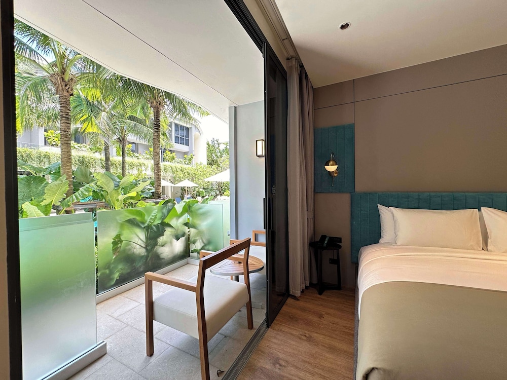 La Green Hotel & Residence — Hotel rooms in Bang Tao Beach, Phuket Province