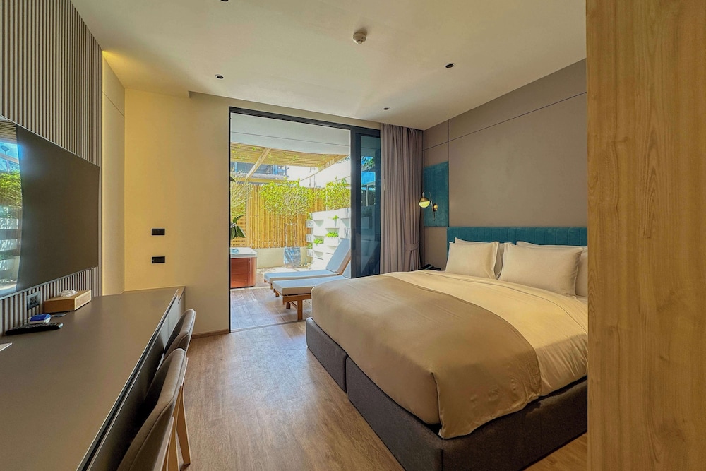 La Green Hotel & Residence — Hotel rooms in Bang Tao Beach, Phuket Province