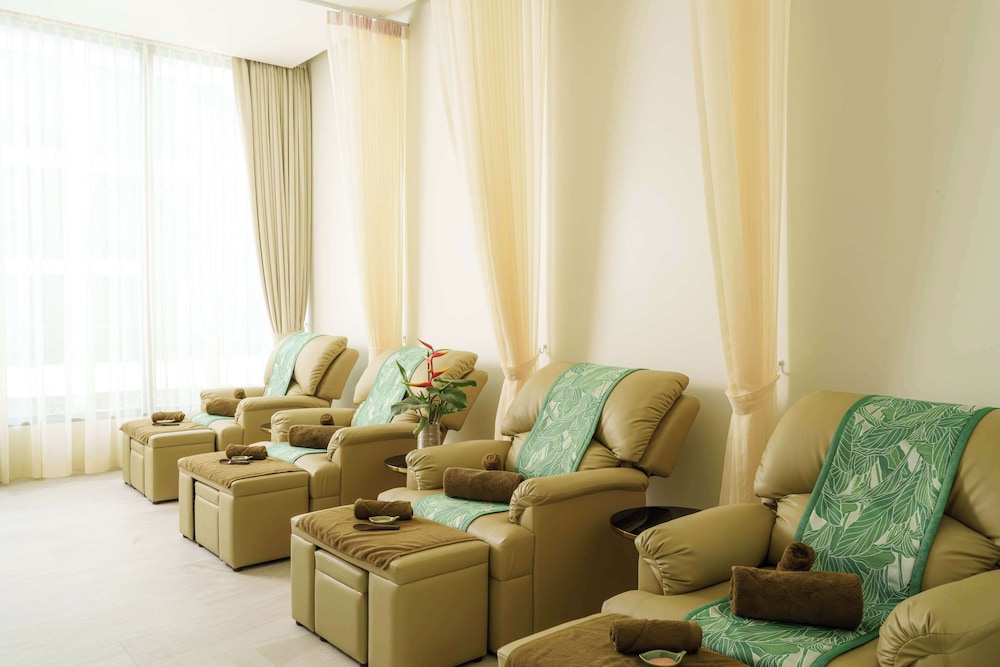 La Green Hotel & Residence — Spa in Bang Tao Beach, Phuket Province